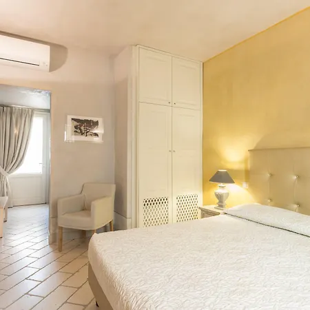 Maison מלון 3*