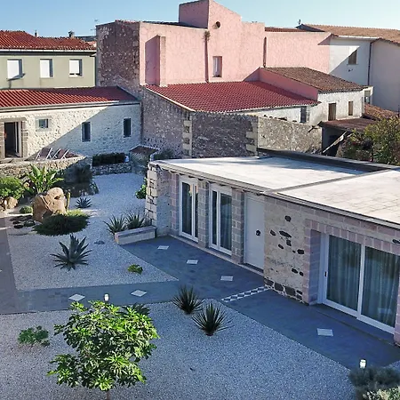 Maison מלון 3*